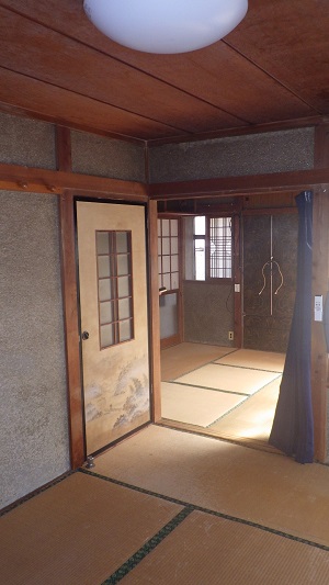 1970s wood house, 3-min walk to station, Tochigi
