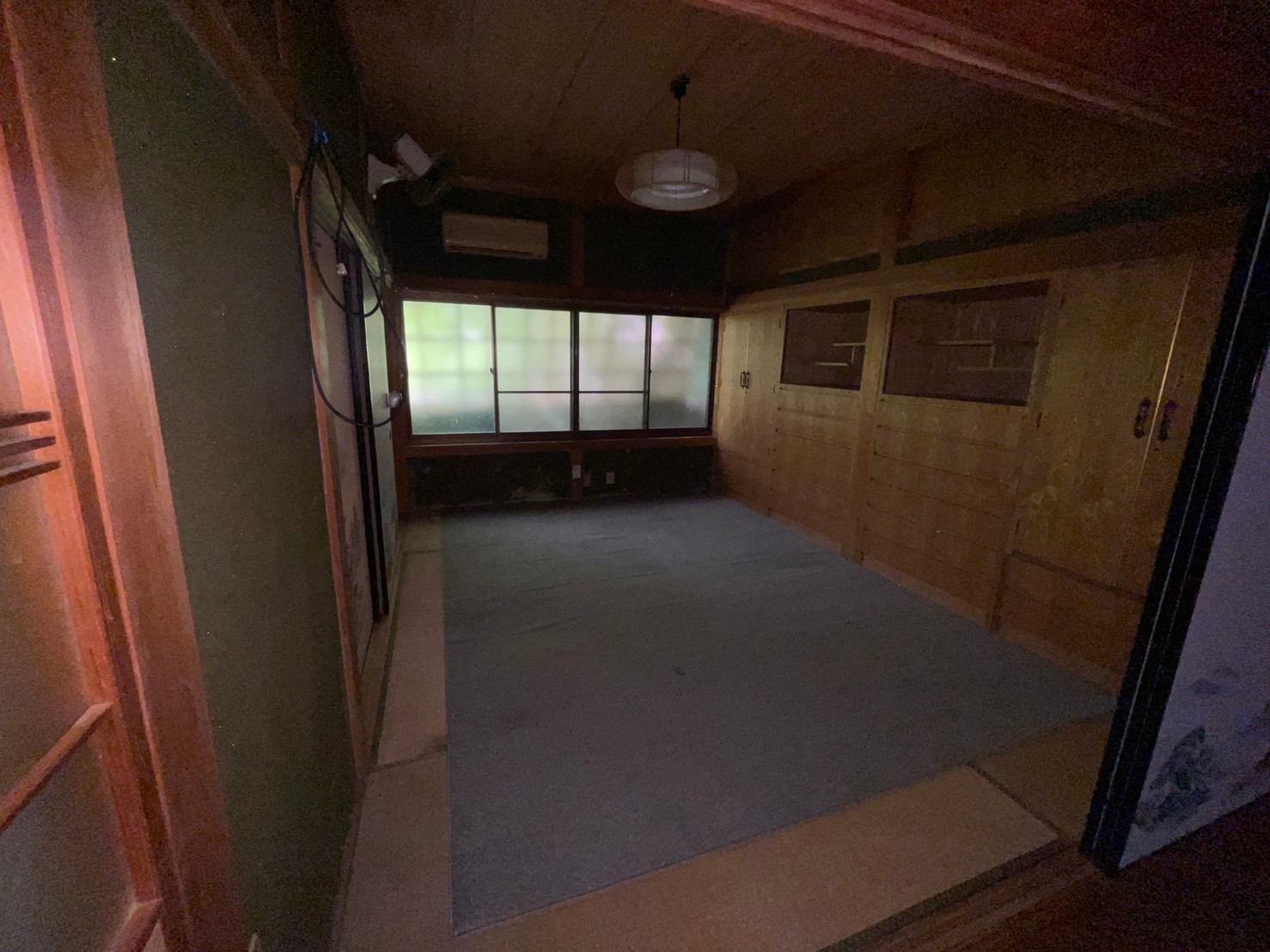 1980s wood house in Kochi