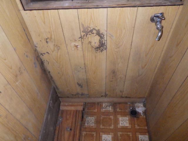 1960s wood house, 8-min walk to station, Nagasaki