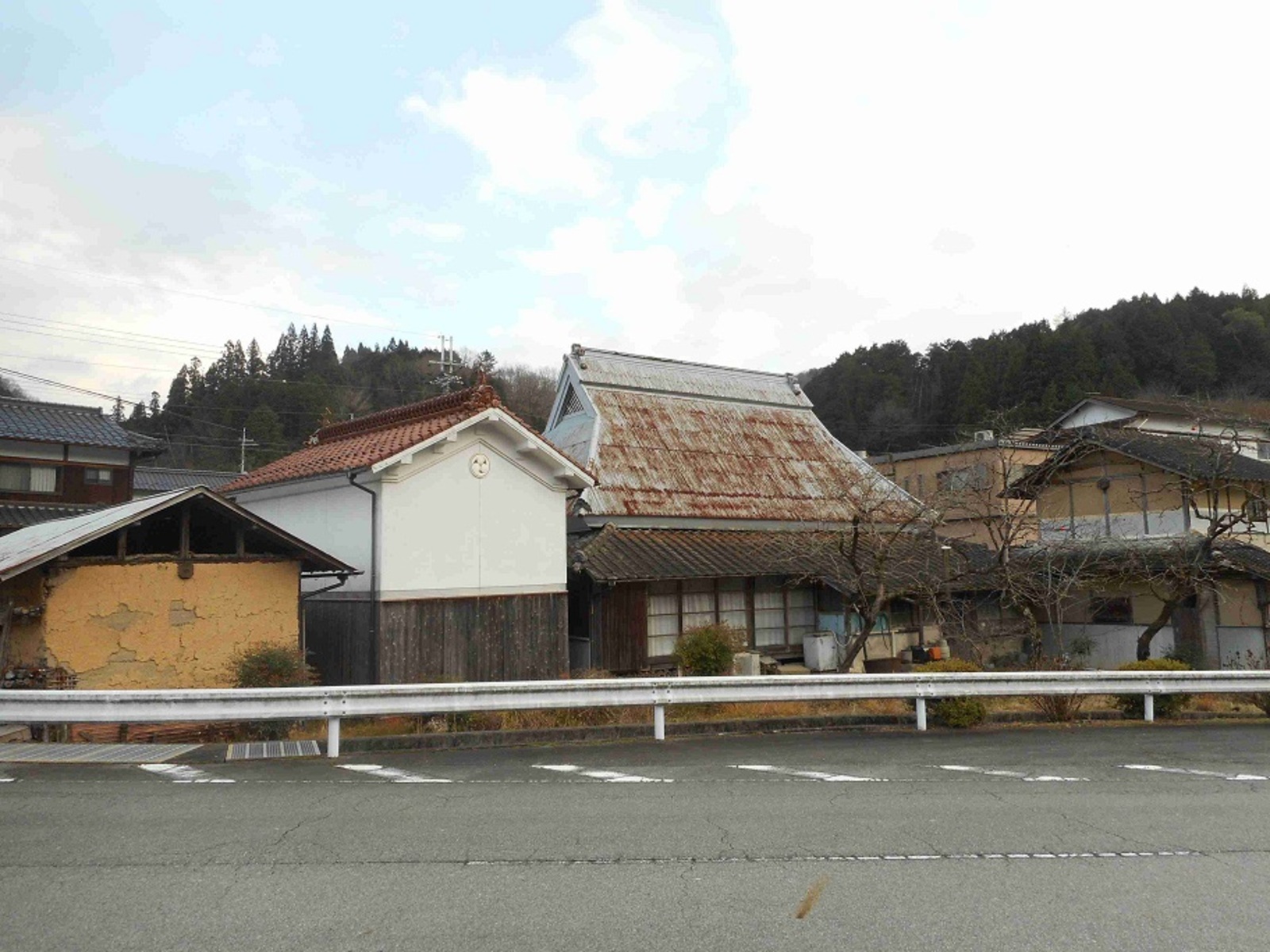Wood house in Hyogo