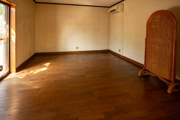 1980s wood house in Matsusaka Kahada