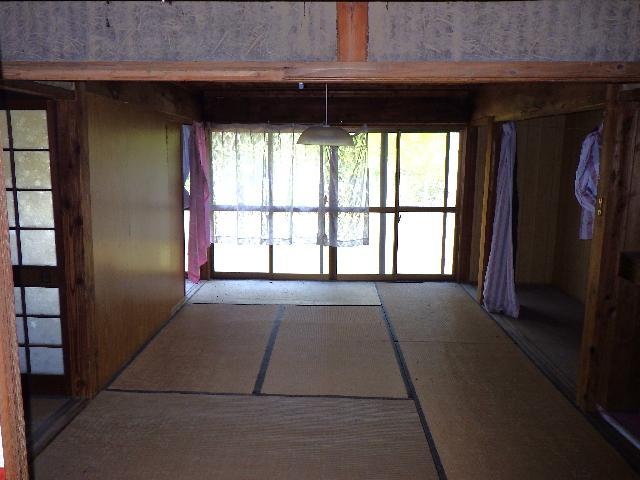 1940s wood house, 10-min walk to station, Nagasaki