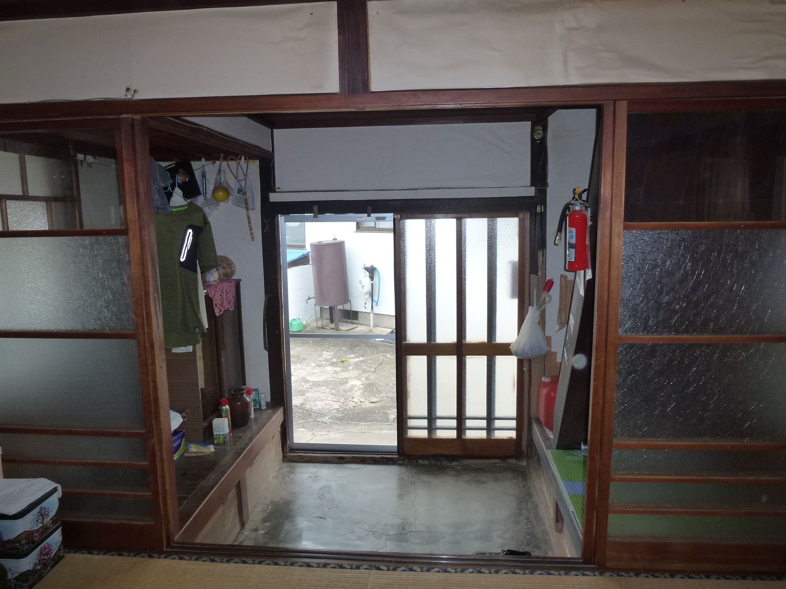 Wood house with outbuildings in Nagano