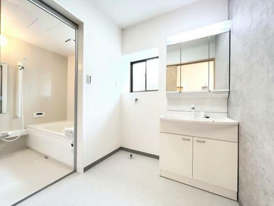 1980s wood house in Kagawa