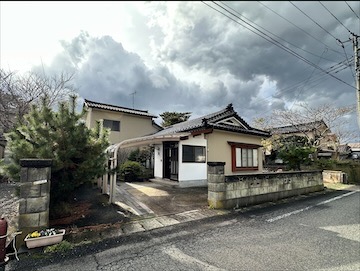 1980s house, 7-min walk to station, Akita
