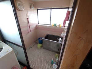 1960s wood house, 14-min walk to station, Yamagata