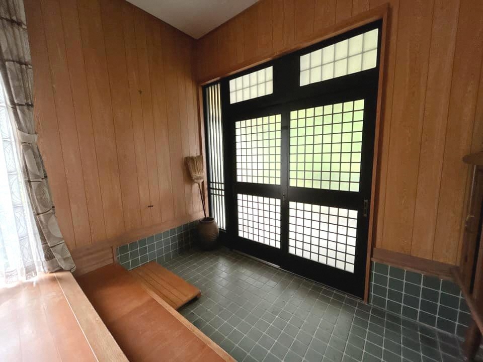 1970s wood house in Aomori