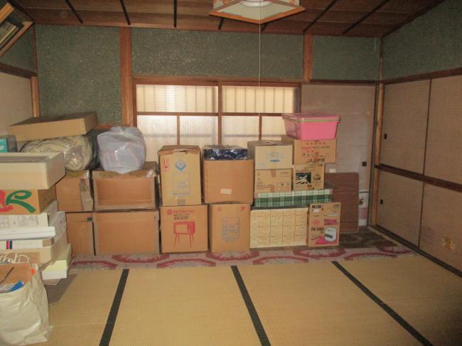 1960s wood house, 15-min walk to station, Okayama