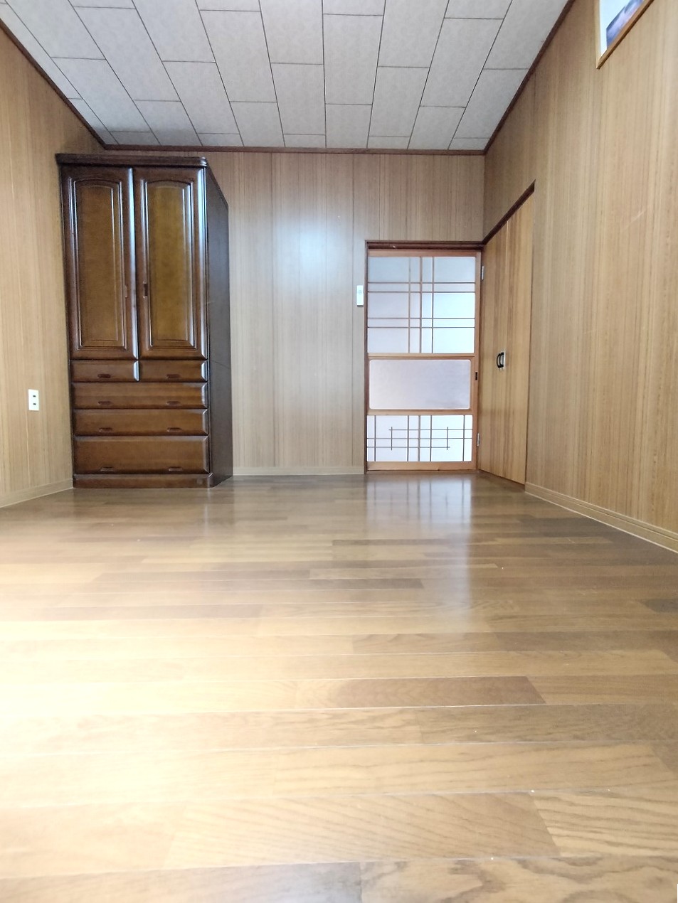 1970s wood house in Ehime