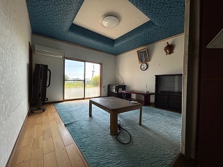 1980s house in Sueyoshi, Soo, farmland, approval needed