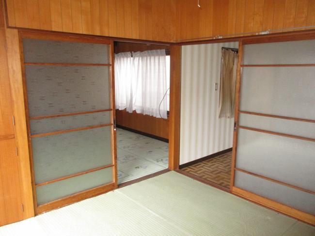 1970s wood house in Okayama