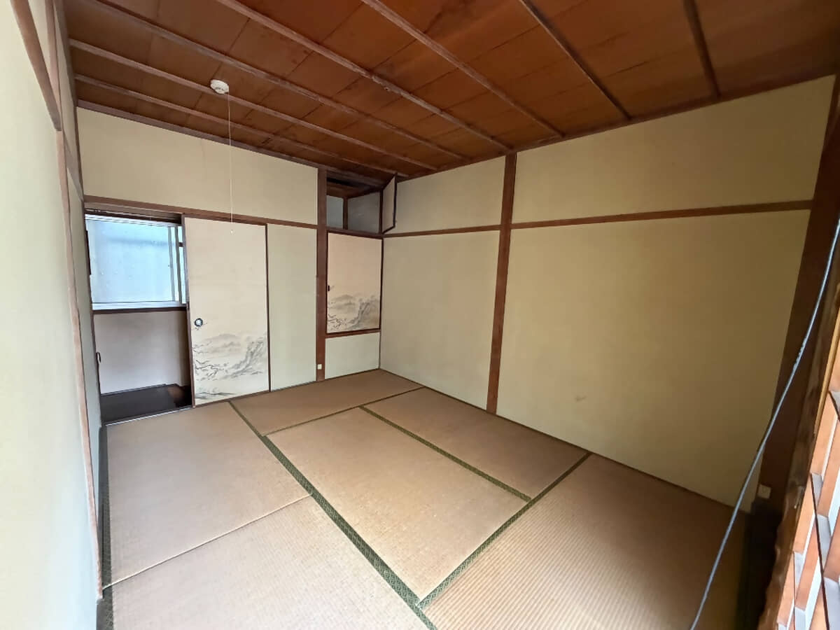 1960s wood house, 3-min walk to station, Hiroshima