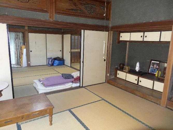 Wood house on a large plot in Kawanabe, Minamikyushu