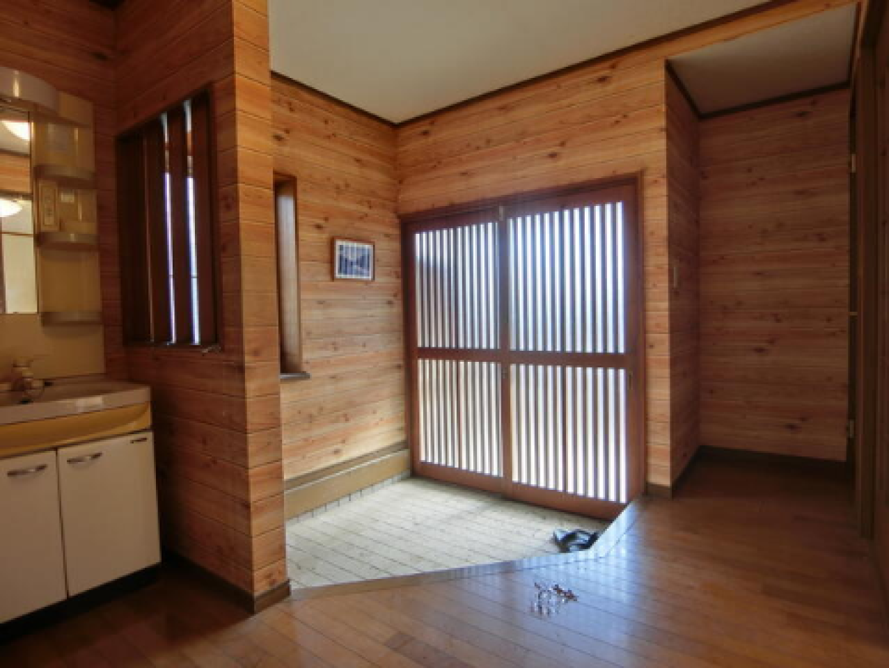 1950s wood house, 2-min walk to station, Tochigi