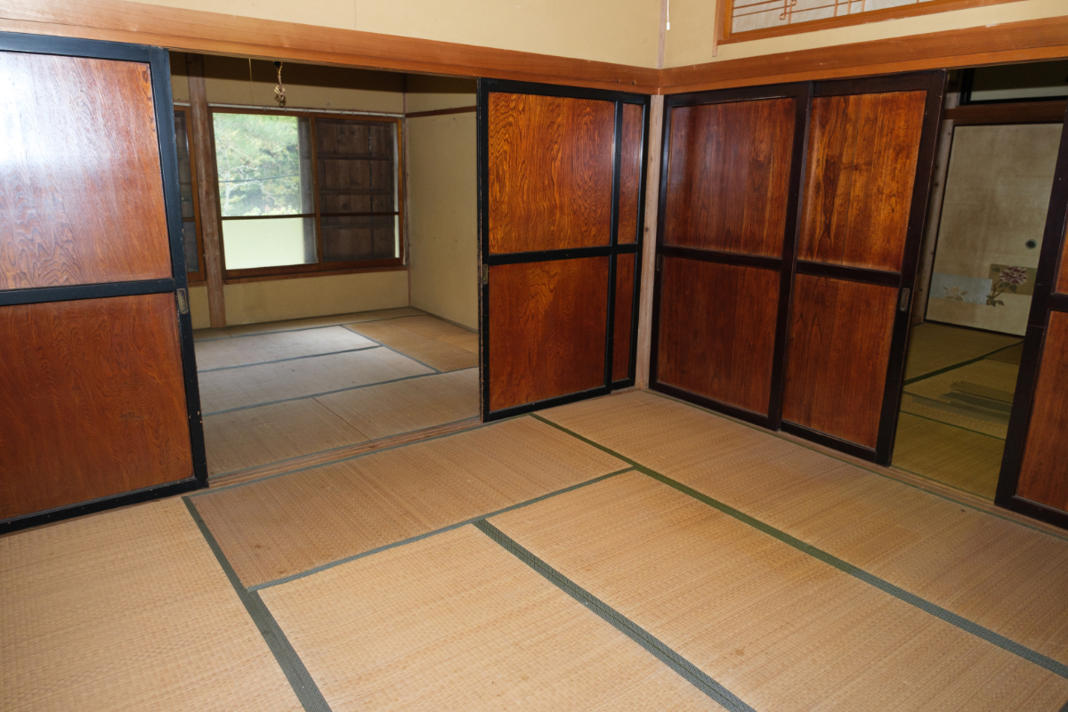 1960s wood house on a large plot in Yamagata