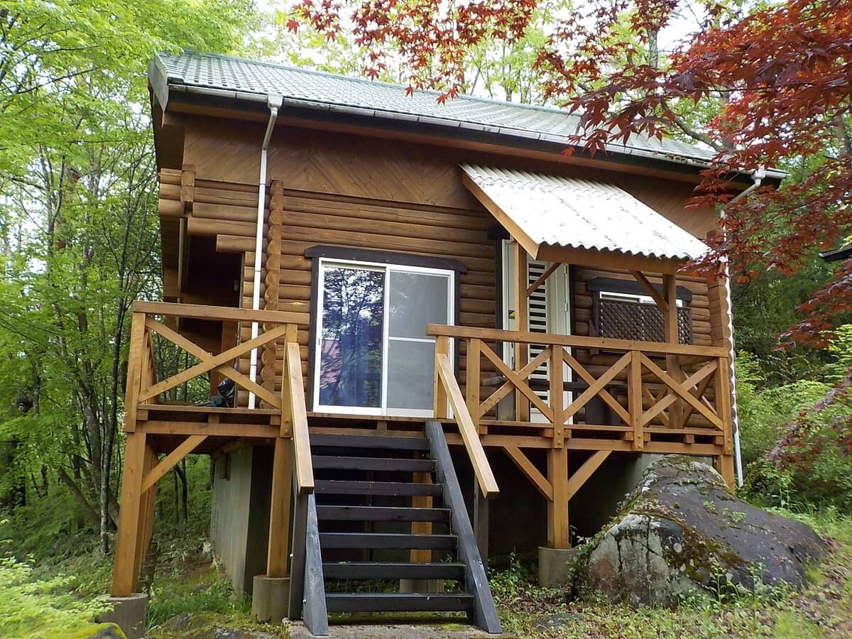 2000s wood house in Hiroshima