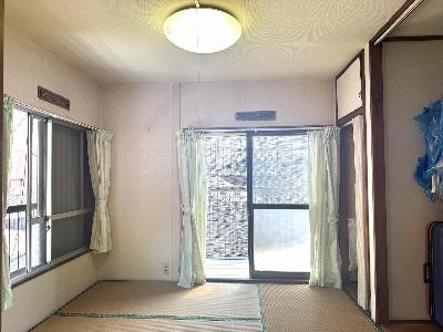 1970s steel-frame house, 15-min walk to station, Hyogo