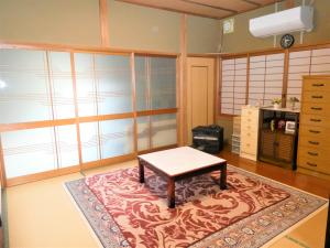 1980s wood house, 16-min walk to station, Shimane