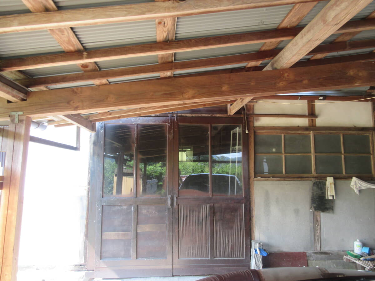 1880s wood house on a large plot in Hiroshima