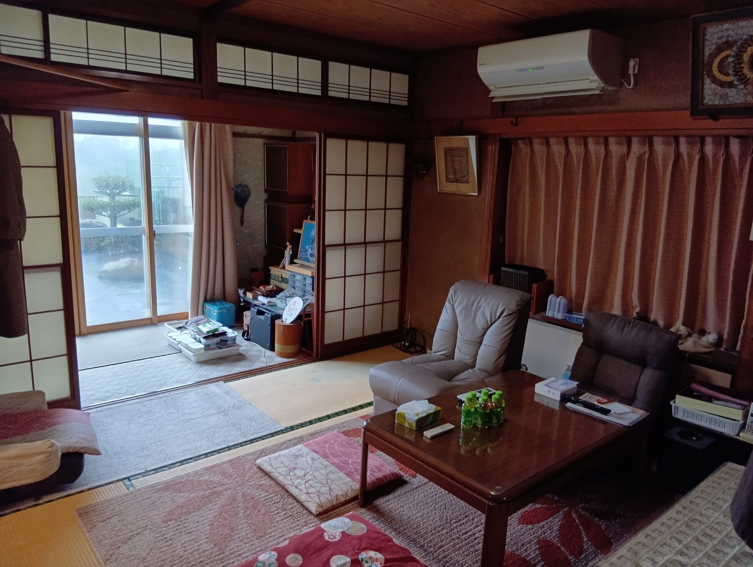 1970s wood house, 9-min walk to station, Miyagi