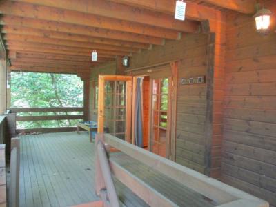 23-year-old authentic log house! Excellent condition, highly recommended property!