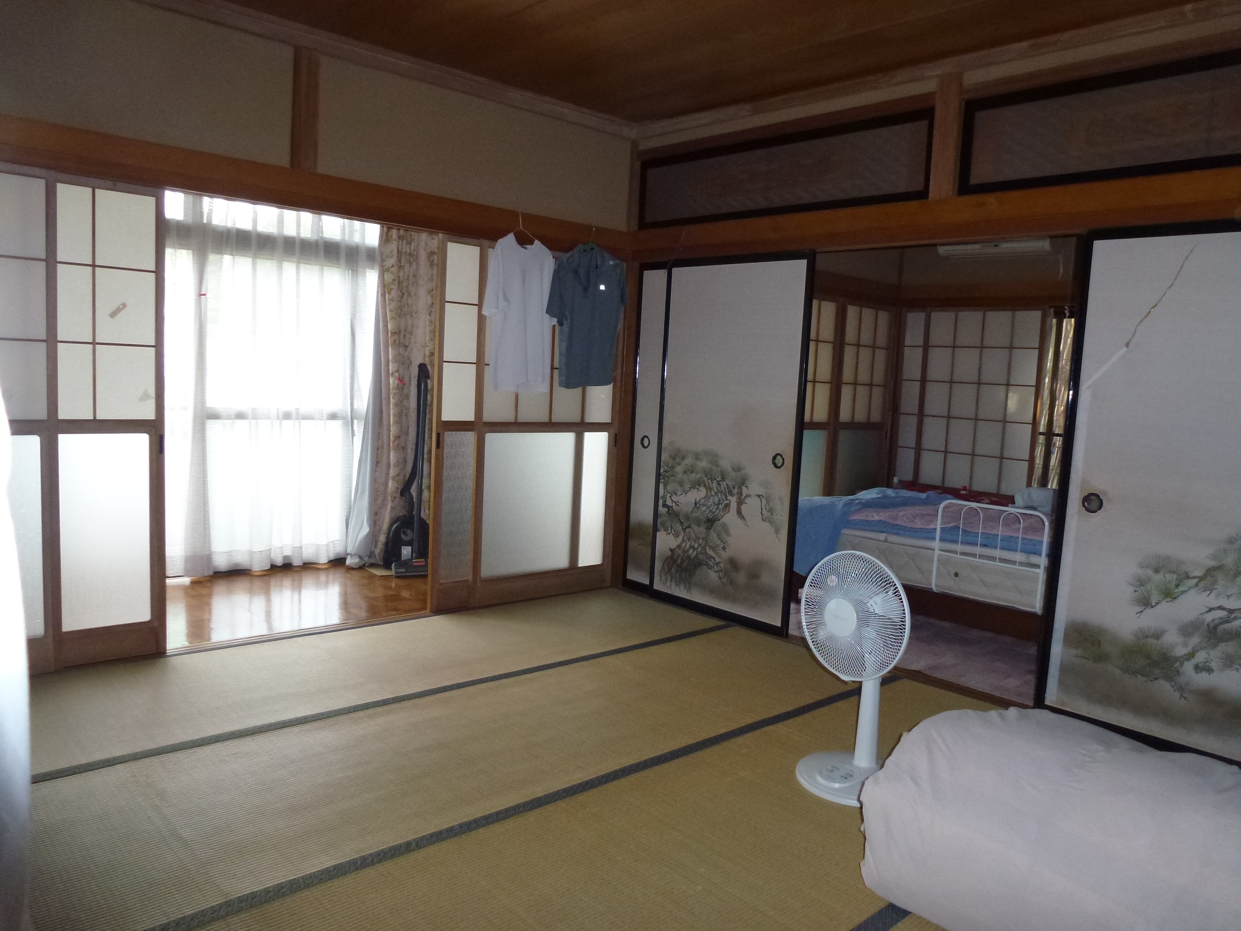 Wood house with outbuildings in Nagano
