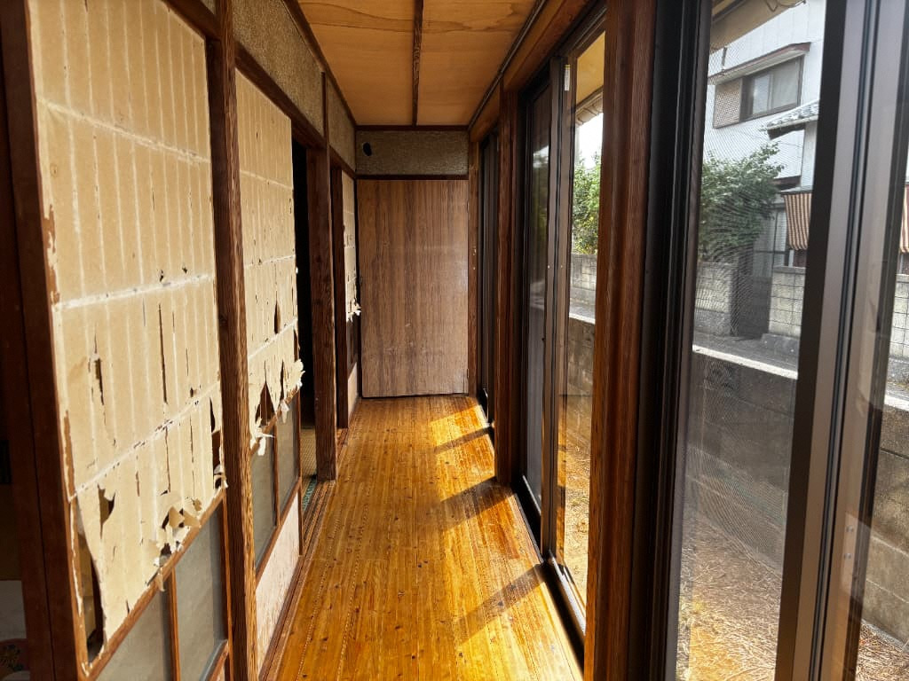1970s wood house in Nagasaki