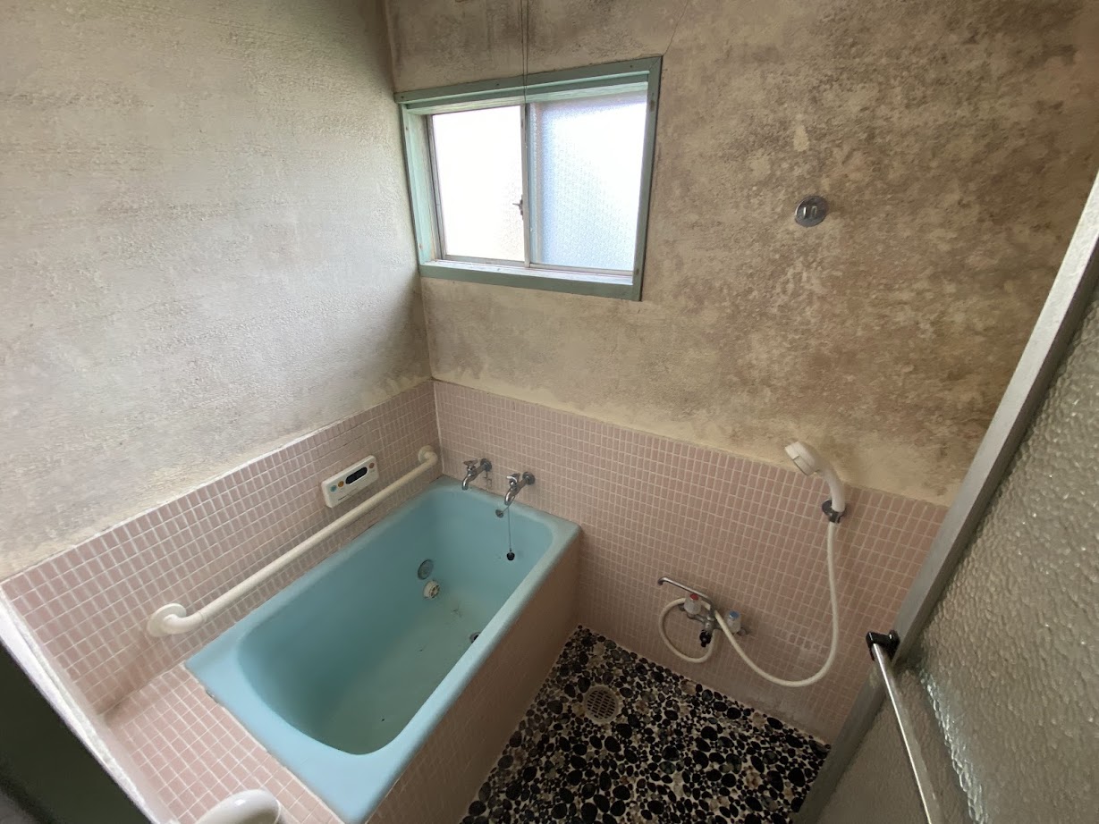 1970s wood house in Toyama
