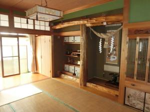 1980s wood house in Kawanishi, Yusui, farmland, approval needed