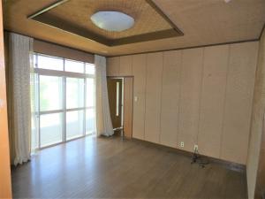 House, 3-min walk to station, Niigata