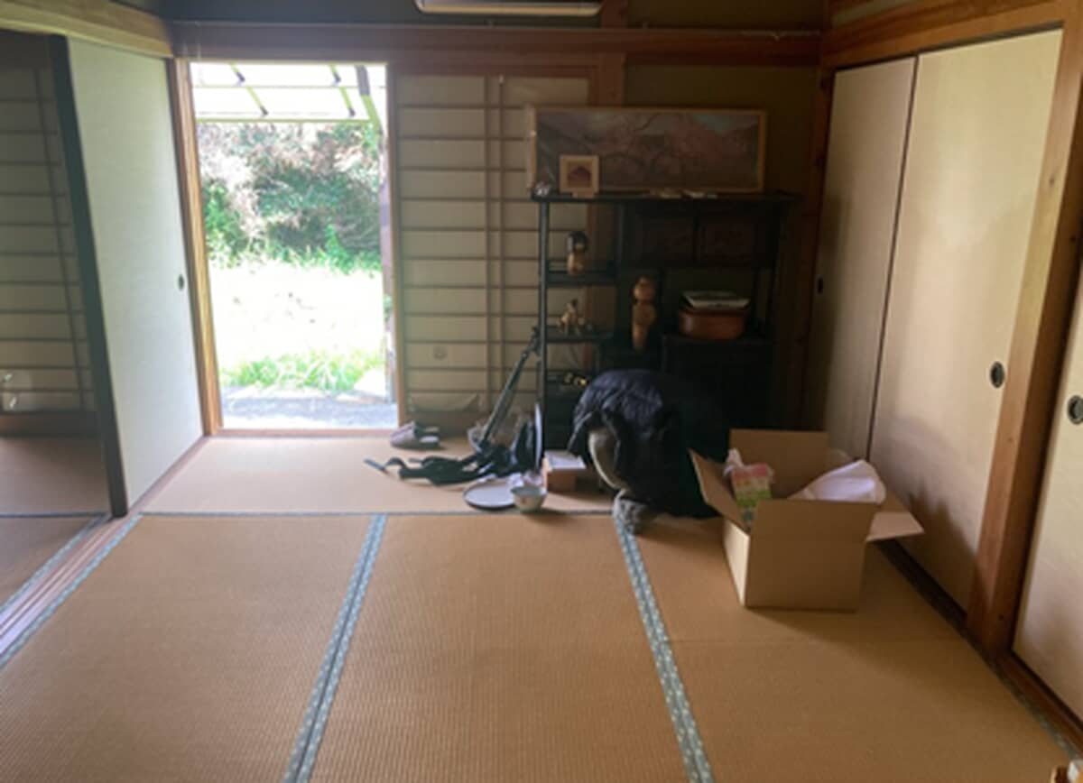 1970s house on a large plot in Hiroshima