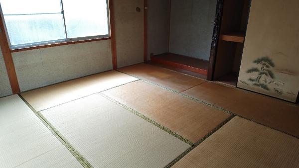 1970s wood house in Hyogo