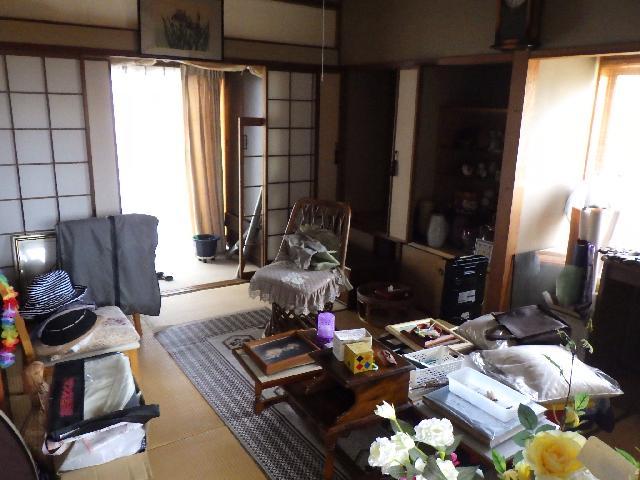 1970s wood house, 8-min walk to station, Nagasaki