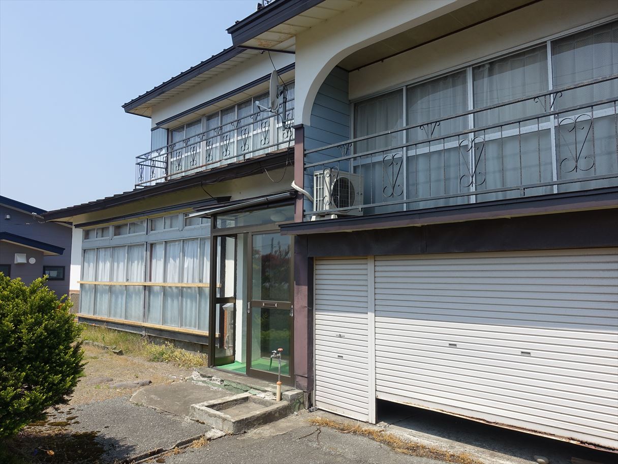 1970s wood house in Akita