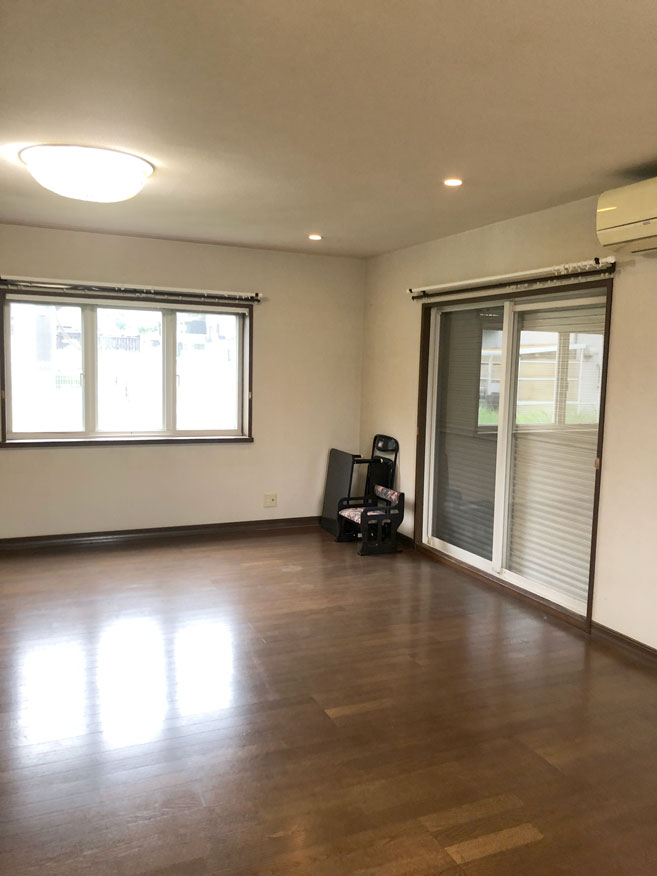 1990s steel-frame house in Hiyoshi, Nantan