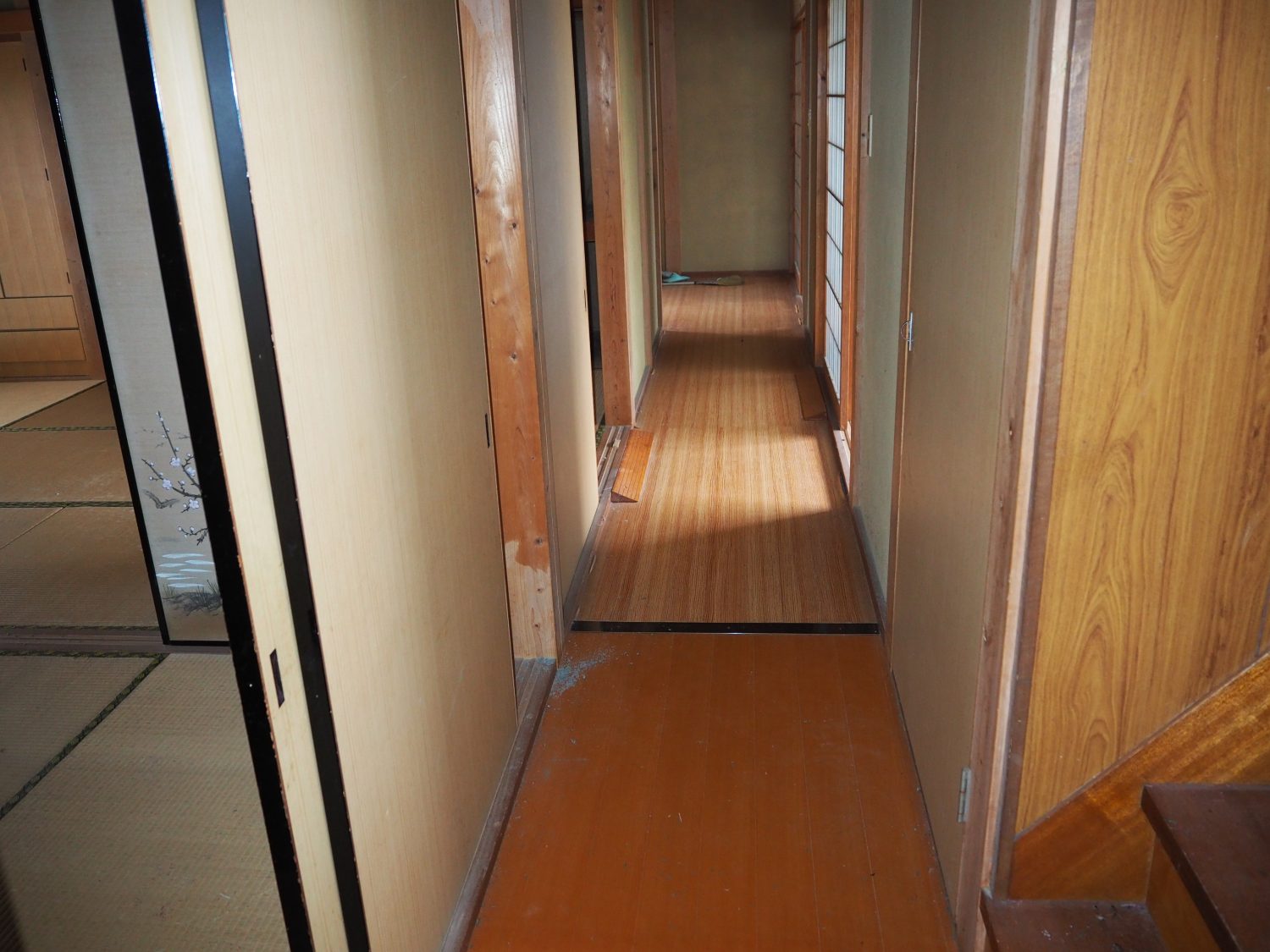 1980s wood house, 6-min walk to station, Hyogo