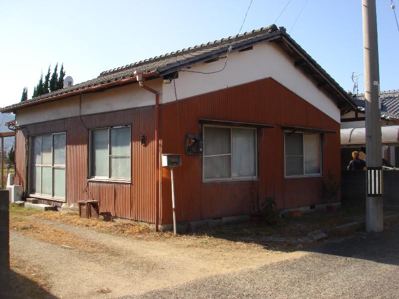 1970s wood house in Kagawa