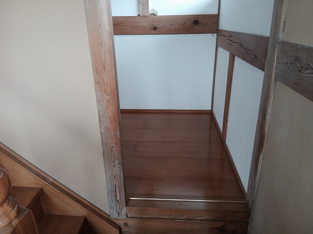 1980s wood house, 5-min walk to station, Iwate