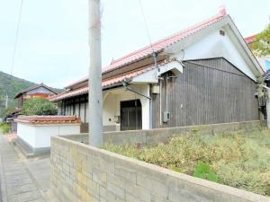 1860s wood house, 16-min walk to station, Shimane