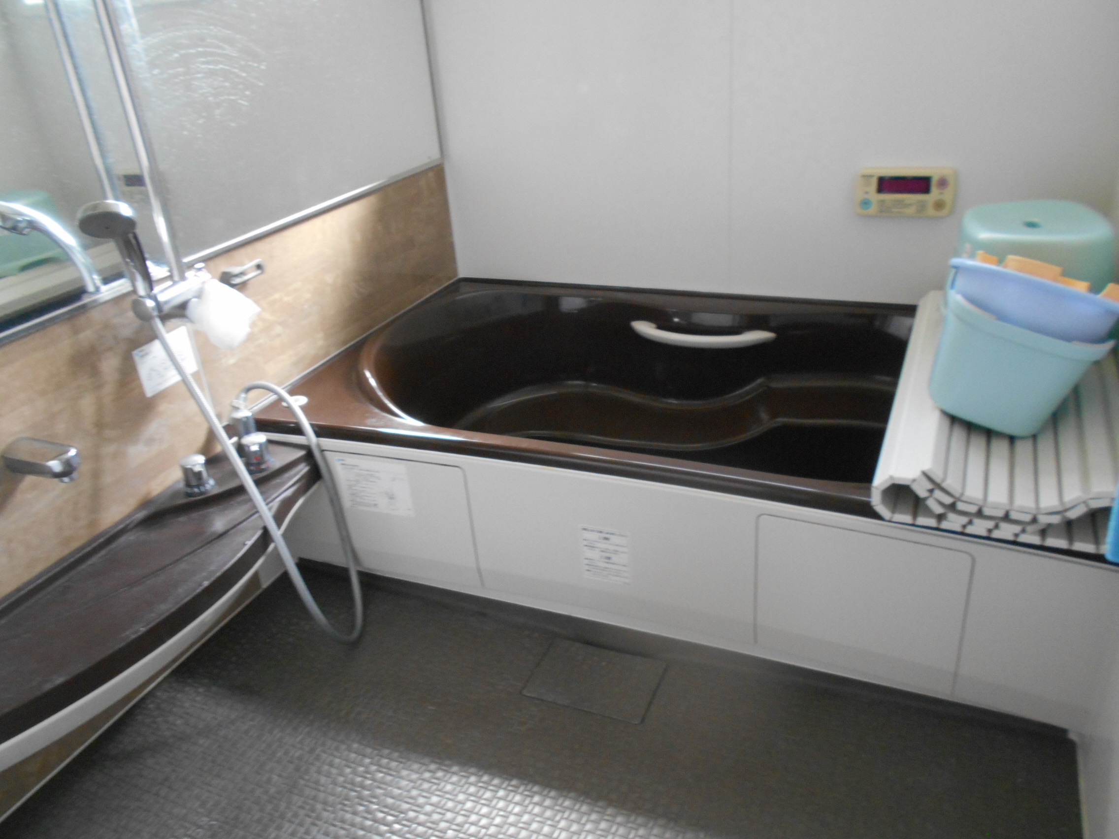 2000s wood house, 18-min walk to station, Iwate