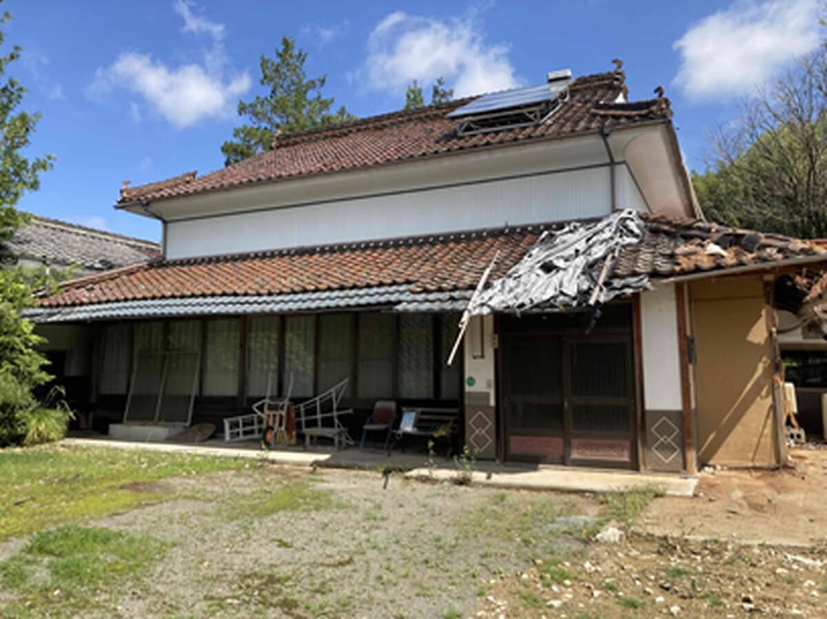 1860s wood house on a large plot in Hiroshima