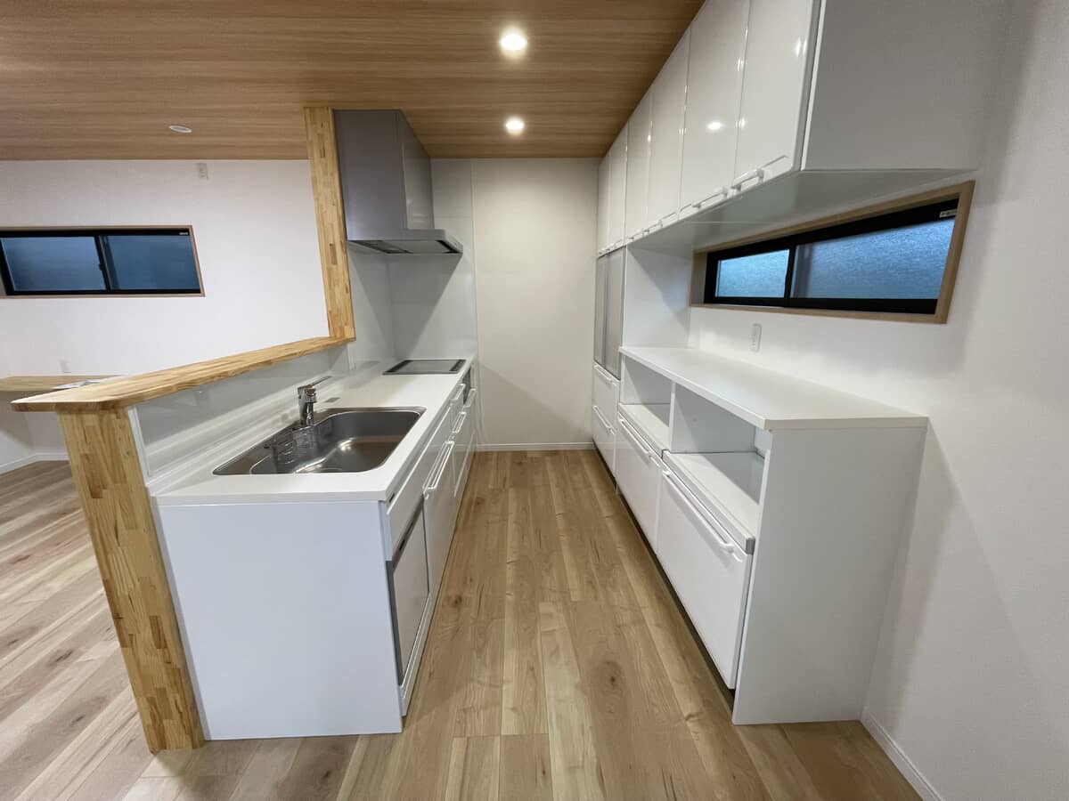 1990s wood house in Hiroshima