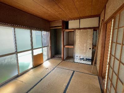 Wood house in Hyogo
