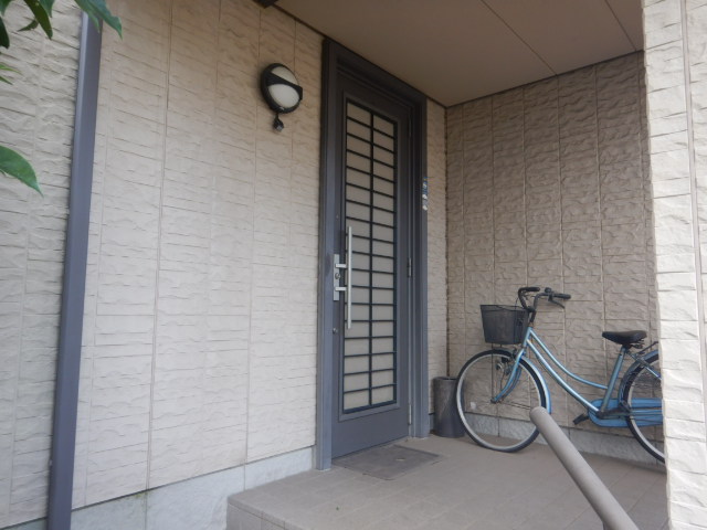 1990s steel-frame house, 15-min walk to station, Tochigi