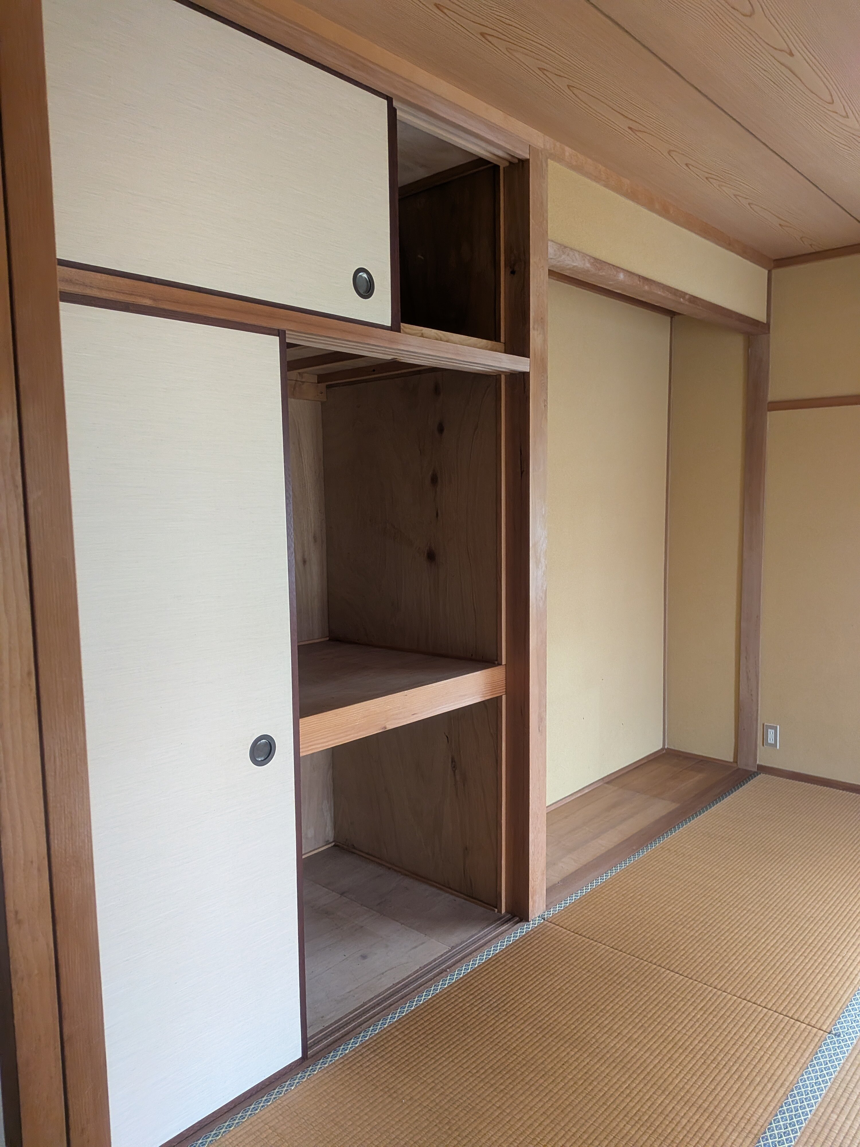 1990s wood house in Okayama