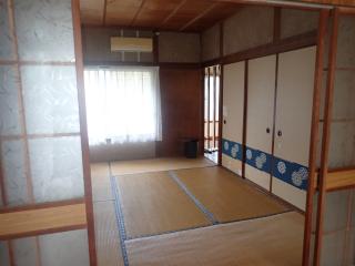 1960s wood house in Oita