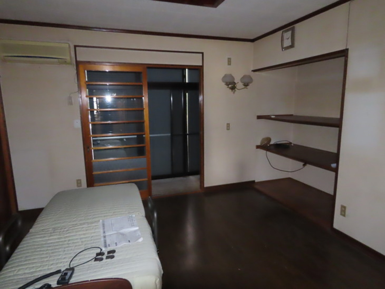 1970s wood house, 20-min walk to station, Tochigi