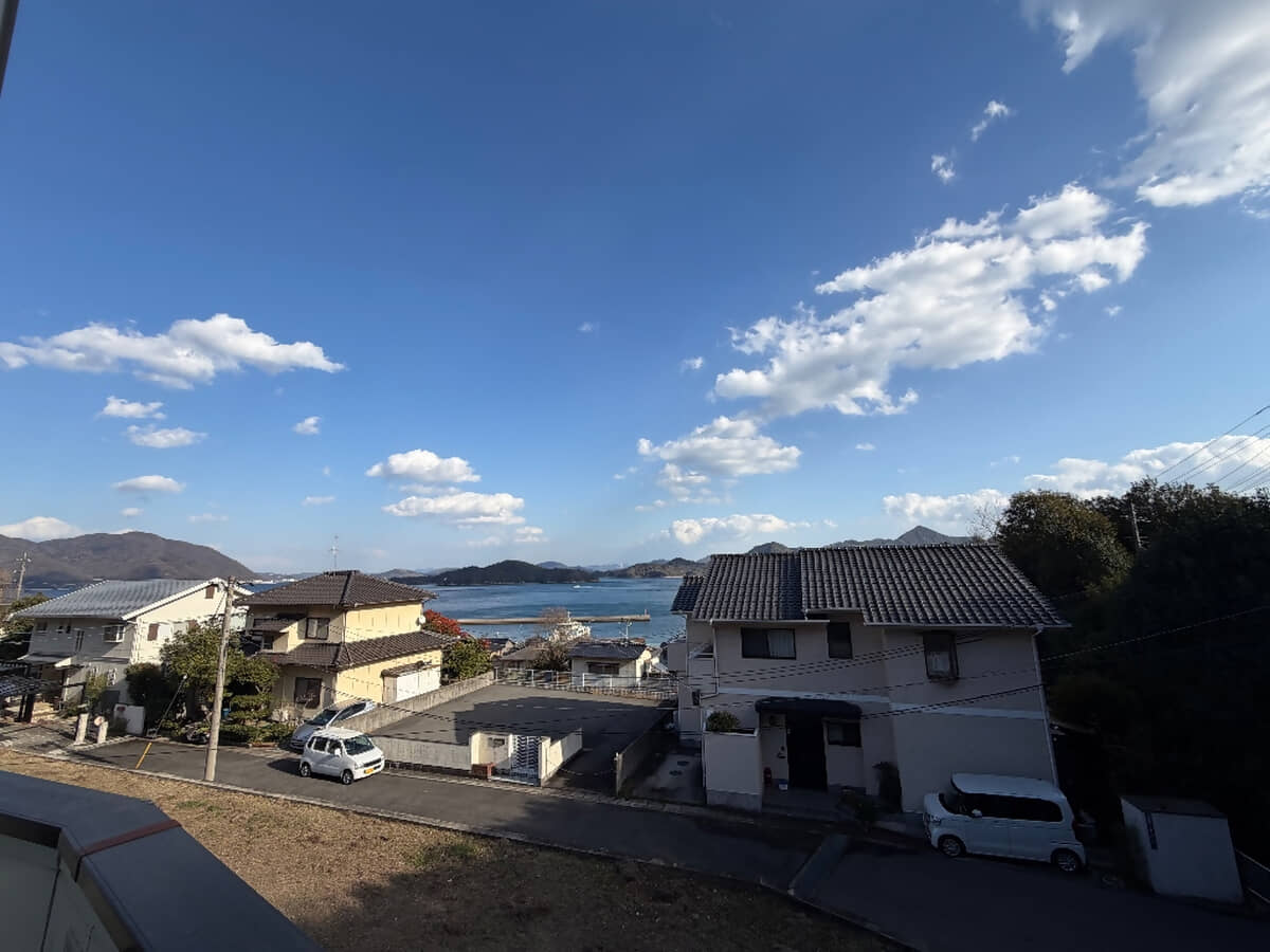 1990s wood house, 20-min walk to station, Hiroshima