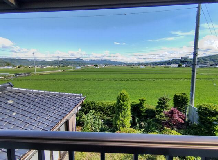 1980s wood house, 13-min walk to station, Nagano