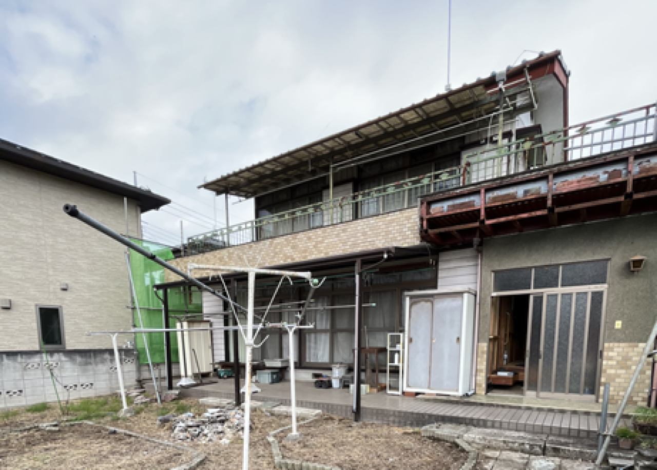 1970s wood house, 18-min walk to station, Tochigi